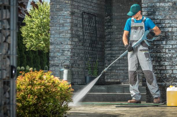 Professional Pressure Washing Services in Garden City, MO